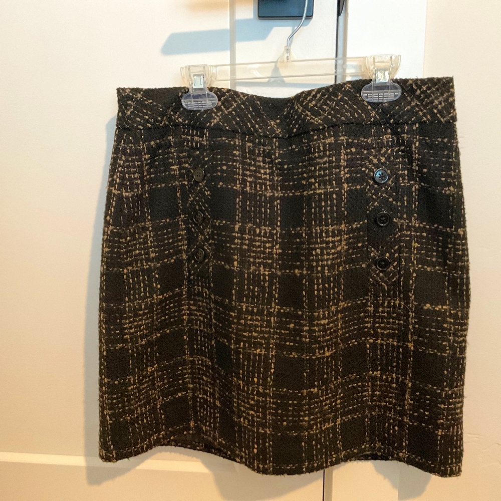 Women’s skirt